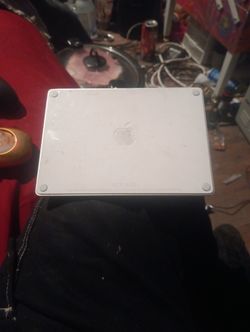 Apple Magic Trackpad 2