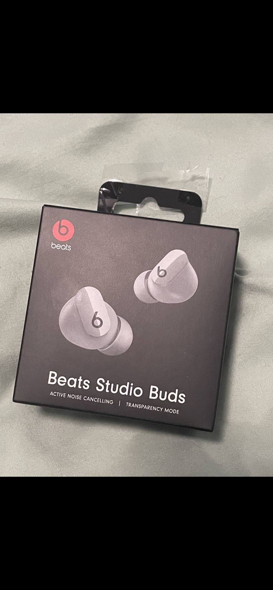 Beats Studio Buds 