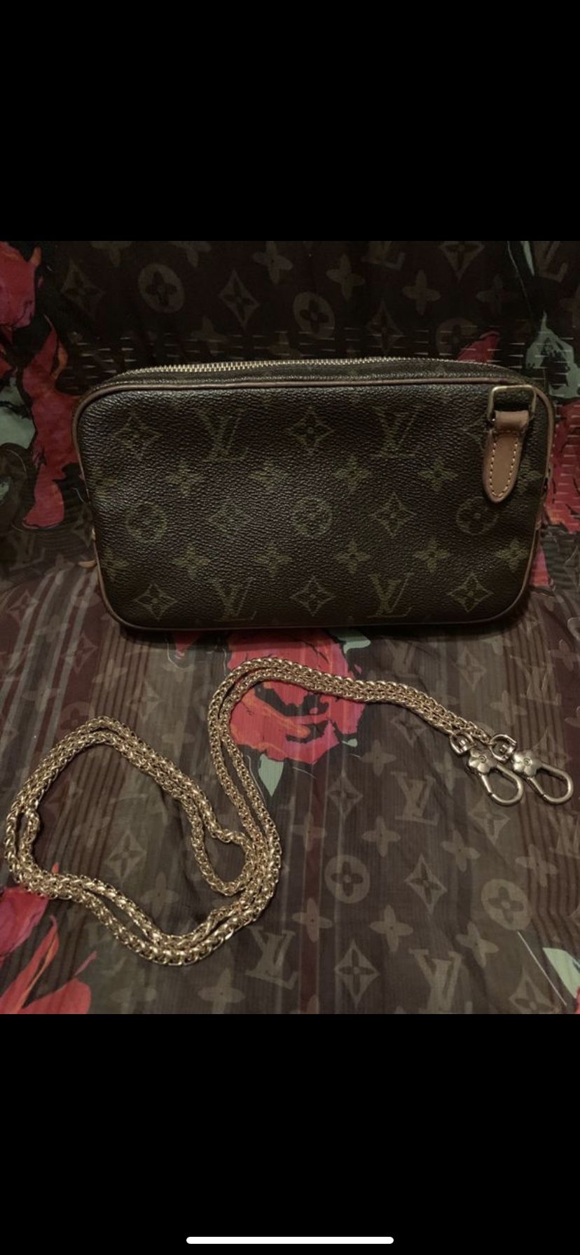 LOUIS VUITTON