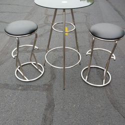 New 28" Smoked Glass & Chrome Table / 2 Stools.