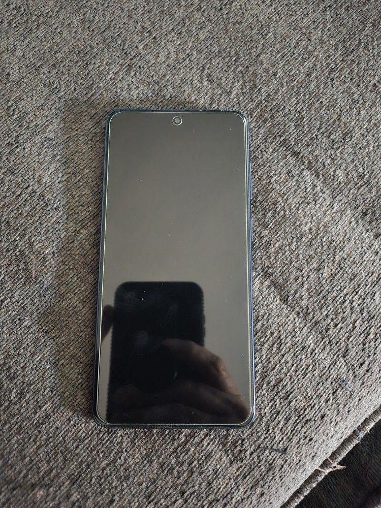 Samsung S21 Fe 5g Unlocked For All Carriers In Very Good Condition