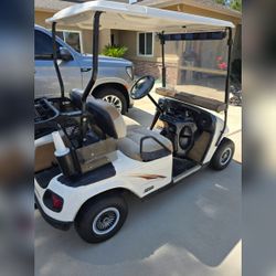 EZ-GO TXT Golf Cart, 36 Volt - Good - 2006 – Helendale, CA
