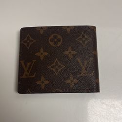 Louis Vuitton wallet 