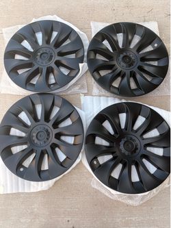 Set of 4 Tesla Model Y OEM Gemini Wheel Covers 19 inch — Excellent Condition