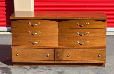 Mid Century dresser