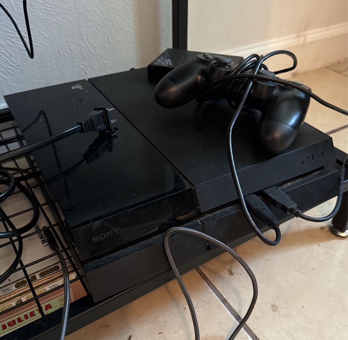 Used PS4
