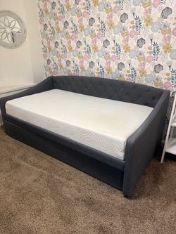 Gray Upholstered Twin Daybed with Mattress
