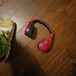 Turtlebeach Headset Only !!!! Noo Tongle or USB 