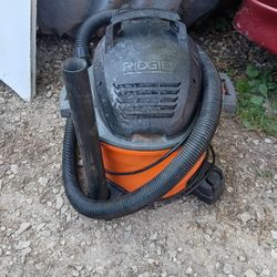 Rigid 6 Gallon Wet Dry Shop Vac Works Great 