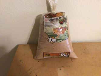 Crushed walnut shells