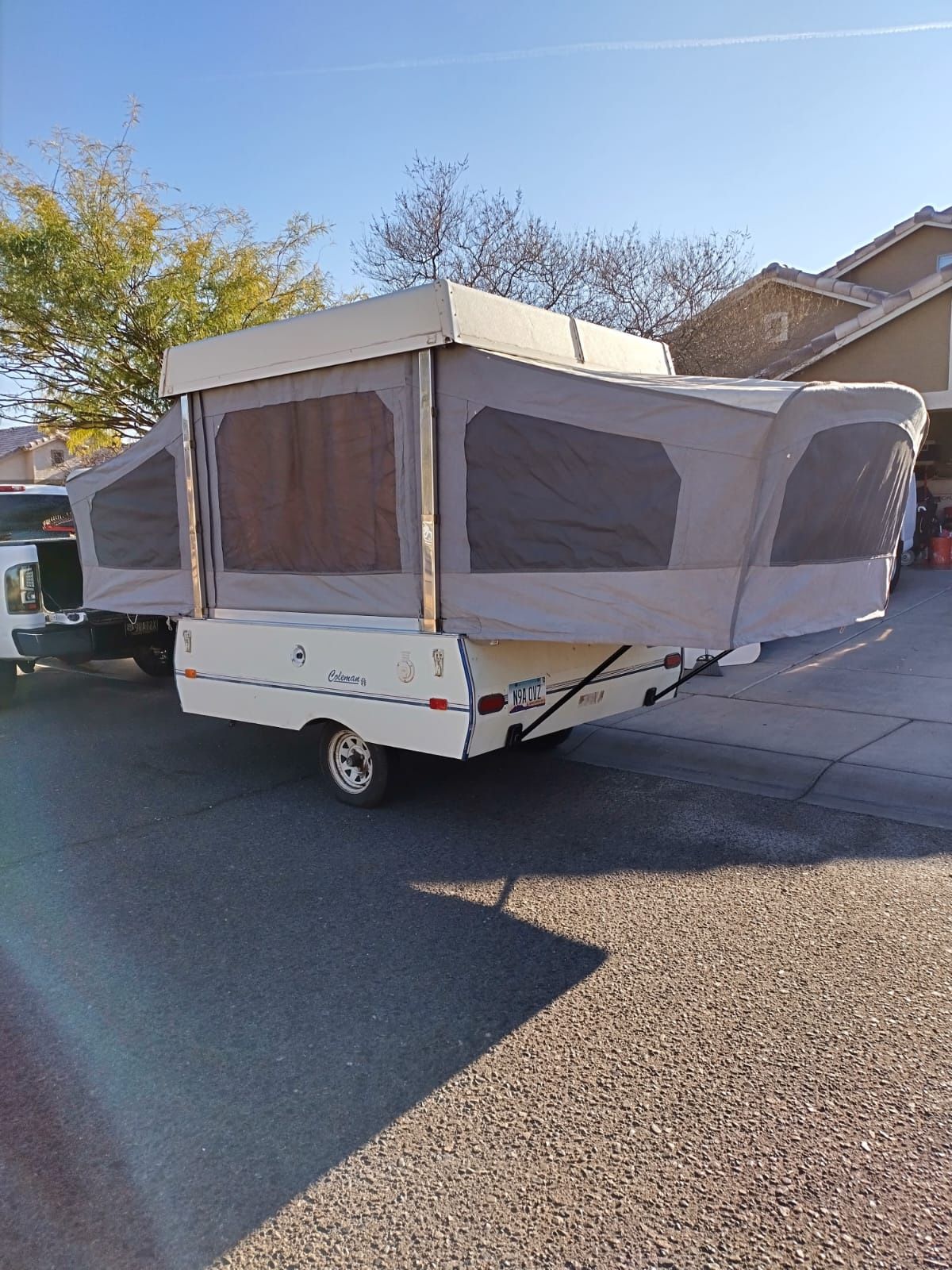 Pop Up Tráiler