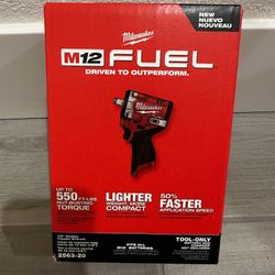 Milwaukee M12 FUEL Stubby 3/8 inch Impact Wrench 550ft lb torque. BRAND NEW