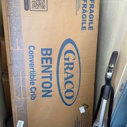 Graco benton 5 in 1 convertible crib with mattress free