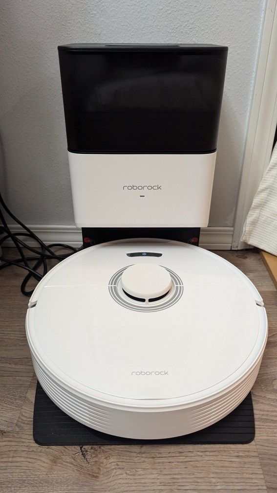Roborock Q7 Max+ Robot Vacuum with Mopping