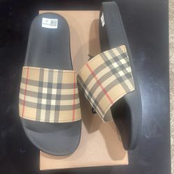 Burberry slides