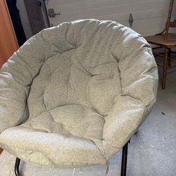 gray saucer chair