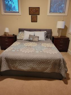 Like none Perfect Condition Queen Bedframe with 4 Storage Bins