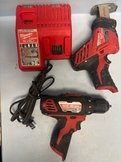 Milwaukee M12 hacksaw & 3/8” Drill combo with charger