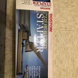 Boston 135 Heavy Duty Stapler