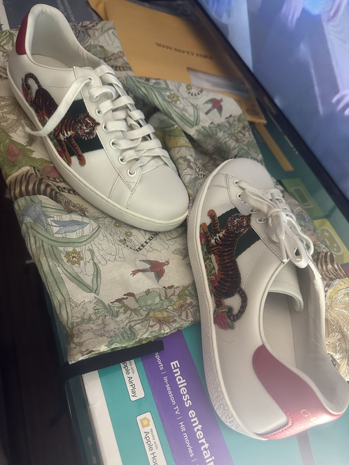 Authentic Gucci Men Shoes