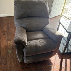 Sala , Cantina Y 3 Mesas 