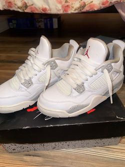 Air Jordan 4 White Oreo Sneakers