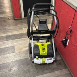Pressure Washer