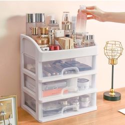 Organizer - Cosmetic Storage