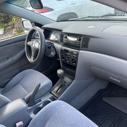 2004 Toyota Corolla