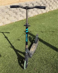 LaScoota Kick Scooter