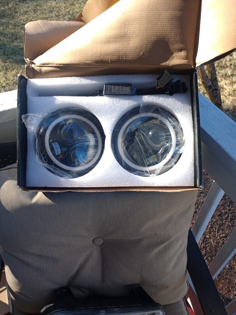 Brand New Fog Lights For A Jeep