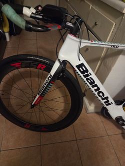 Bianchi carbon monocoque 3d