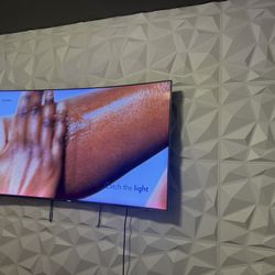Samsung TV Curve Just Like New 75inch