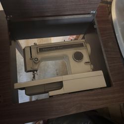 Kenmore Sewing Machine 