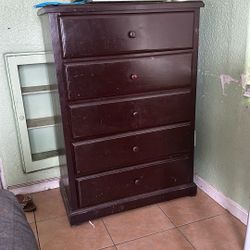 Dresser 5 Drawer
