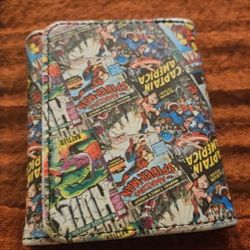 Marvel Comics Captain America and Spider-Man faux leather trifold wallet