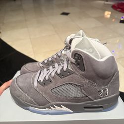 DS Air Jordan V 5 Wolf Grey Size 10, 12 or 13