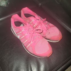 Nike women's size 8 shoes
