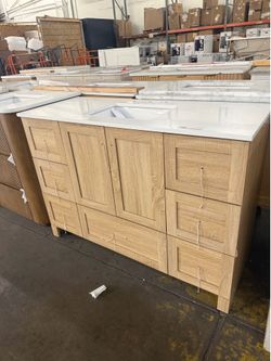 48 in W x 19 in. Dx 34 in H Singie Sink Bath Vani