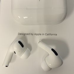 Authentic Apple Air Pod Pro W/ Wireless  Charging Case 