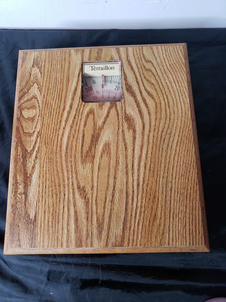 Terraillon  Vtg. Wood Floor Scale   Until 260lb