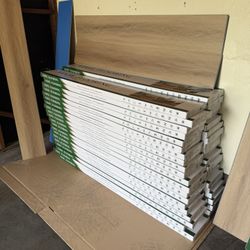 Vinyl Flooring And Laminate 