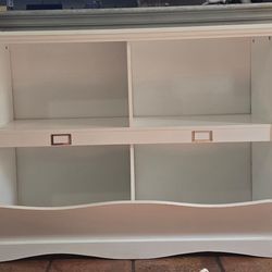 Bookcase/Toyota Box