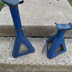 Heavy Duty  Metal Jacks   (For Car/ SUV/ Small truck). $25 Each