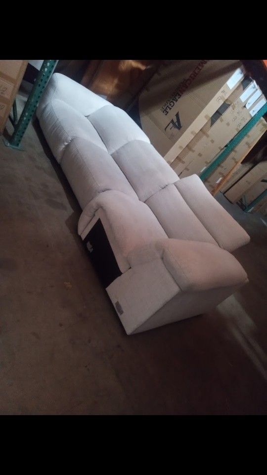 SECTIONAL POWER RECLINING ON 2SEATS