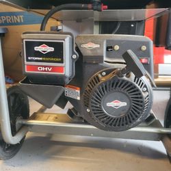Portable Generator (Briggs & Stratton Storm Responder 5500 (often 8250)