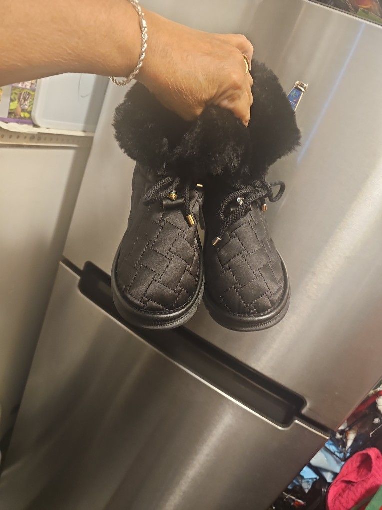 Sz5 Boots Kurt Geiger Fur Inside So Comfy Pet Smk Free