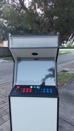 Classic arcade video game with 9800 Built In Games