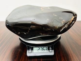 Huge Collectors Natural 2763g Green Yellow Blue Amber Precious Stone