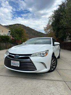 2017 Toyota Camry Hybrid